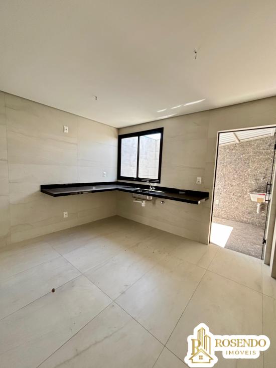 area-privativa-venda-guaruja-mansoes-betim-1047904