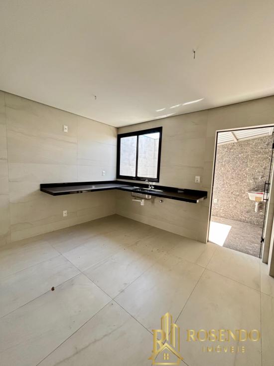 area-privativa-venda-guaruja-mansoes-betim-1113709